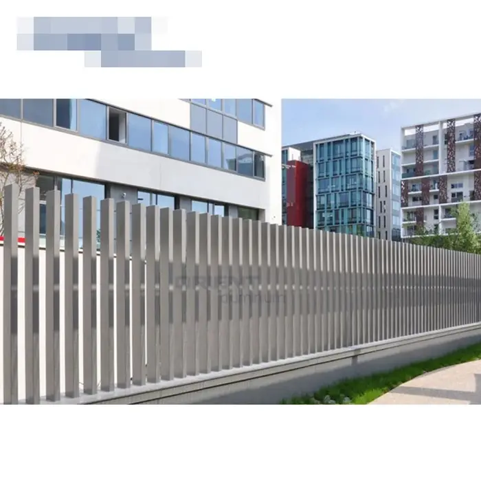Lame de clôture extérieure en aluminium, design moderne, maison de cour de jardin décorative de haut
