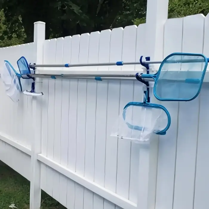 Supports de poteaux extérieurs en PVC