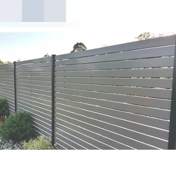 Clôture et porte de confidentialité découpées au Laser en aluminium et métal de haute qualité